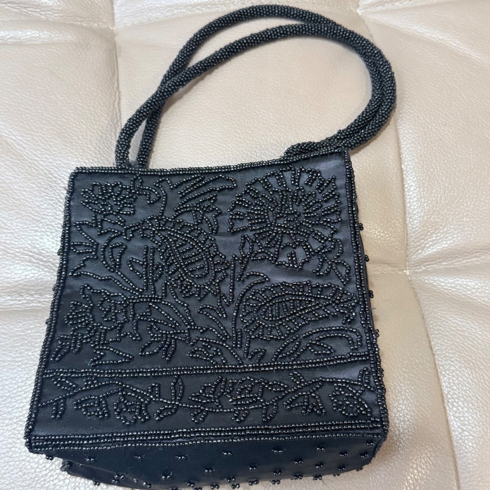 La Regale Ltd Black Handbeaded Floral Paisley Evening Bag Square Satin Purse